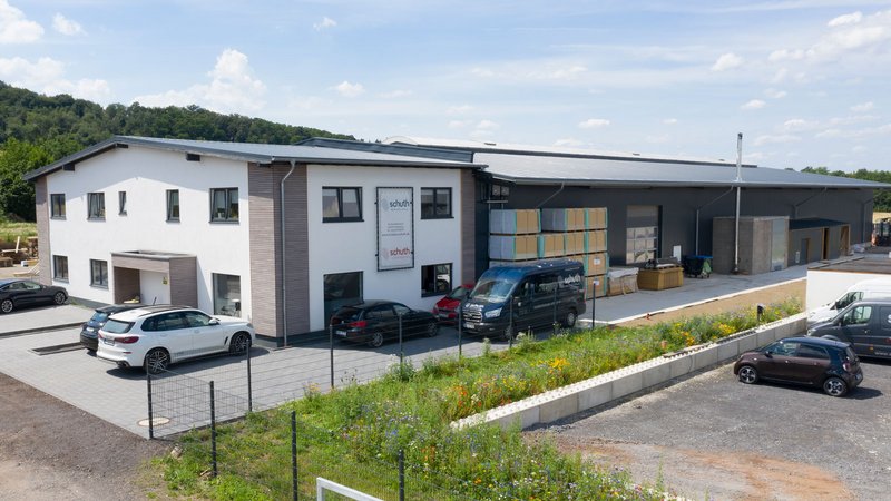 Production hall of Lohnabbund Schuth GmbH in Ochtendung