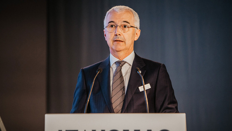 Dr. Daniel Schmitt HOMAG