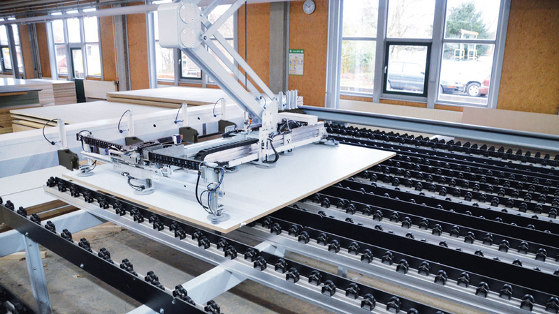 Safe and automatic handling and transporting helps to avoid damage and scratches