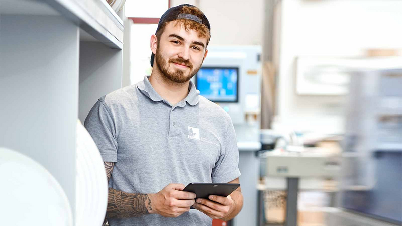 Ihre Neumaschine mit dem HOMAG App-Plus-Paket.Mehr Service. Mehr Überblick. Mehr Transparenz.