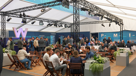 WEINMANN Treff 2022: Die Holzbaubranche zu Gast auf der schwäbischen Alb